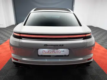 Porsche Panamera4S E-Hybrid