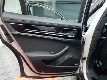 Porsche Panamera4S E-Hybrid