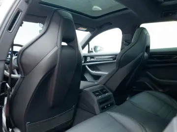 Porsche Panamera4S E-Hybrid