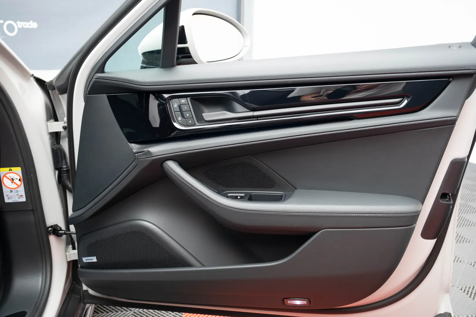 Porsche Panamera4S E-Hybrid