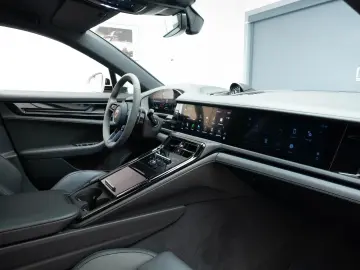 Porsche Panamera4S E-Hybrid