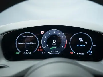 Porsche Panamera4S E-Hybrid