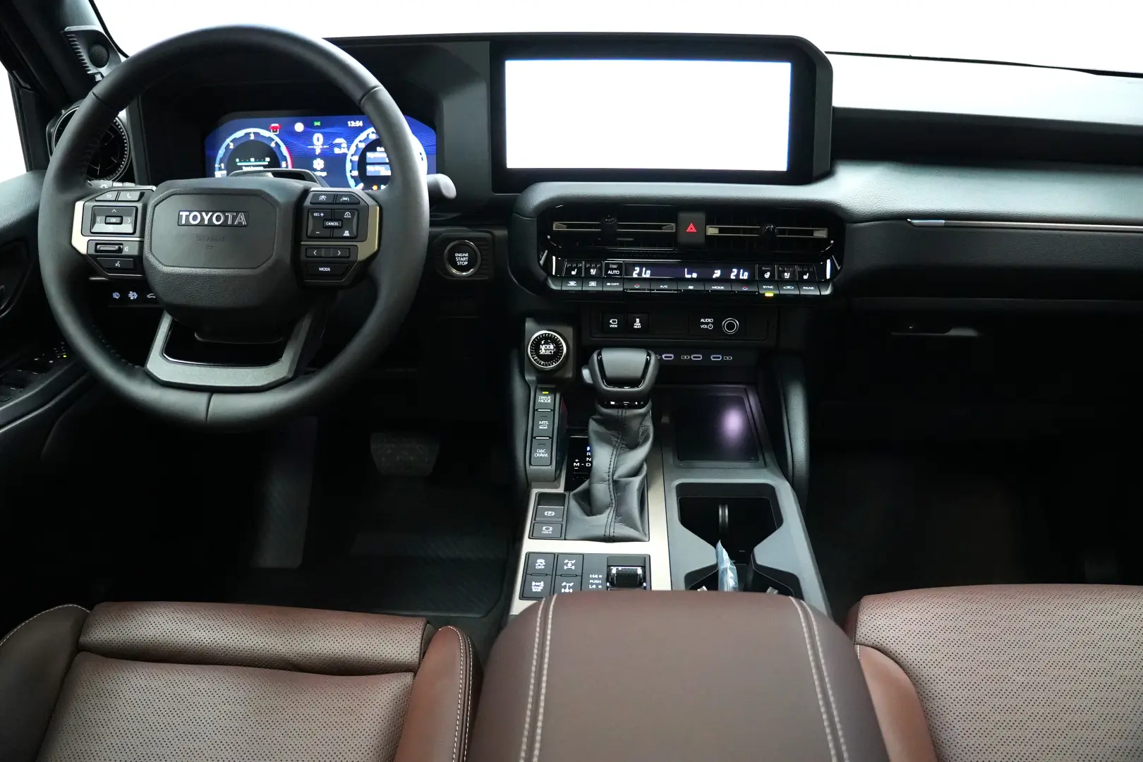 TOYOTA LAND CRUISER 250 AT LUXURY 4X4