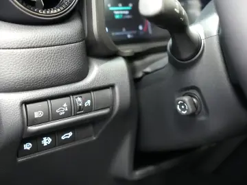 TOYOTA LAND CRUISER 250 AT LUXURY 4X4