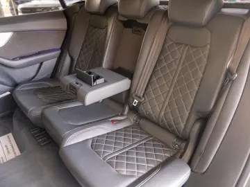 Audi Q8 Quattro 3.0 TDI S-Line