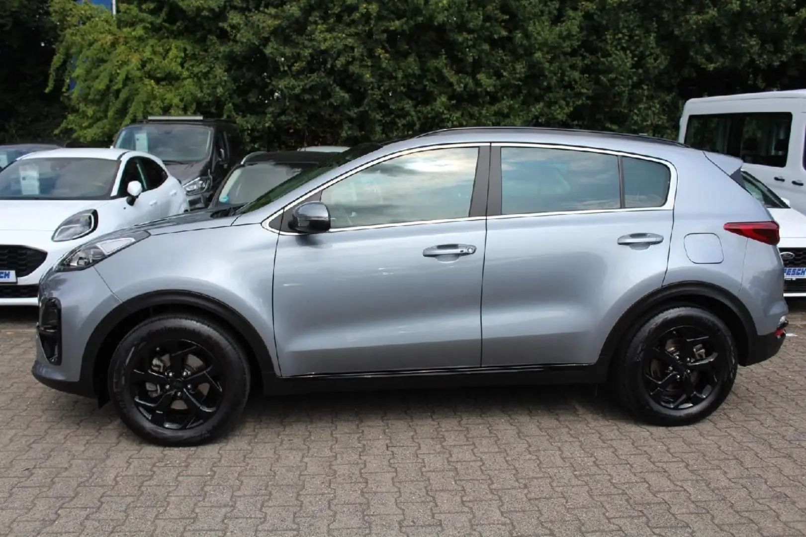 Sportage Black Edition 2WD