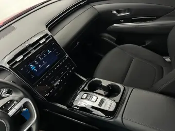 TUCSON 1.6 T-GDI Select Hybrid *KAM*PDC*CARPLAY*