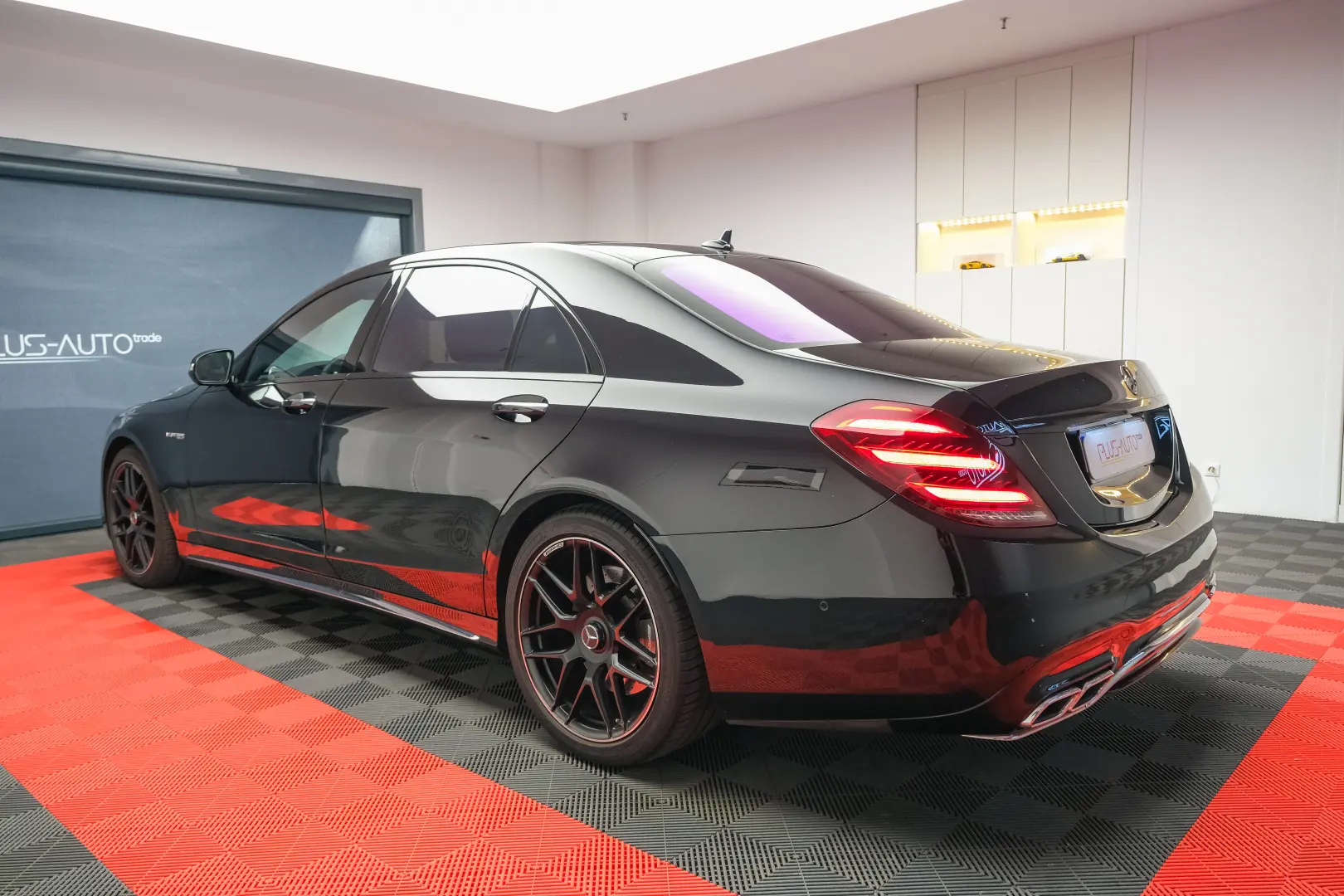 Mercedes-Benz S 63 AMG L 4Matic+ 9G-TRONIC