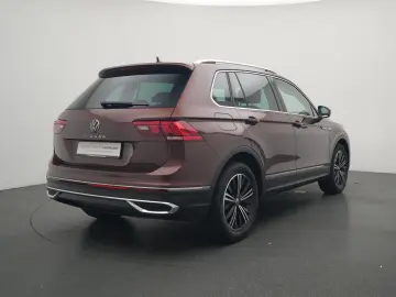 Tiguan Elegance DSG SHZ PDC KEYLESS KAM 360°