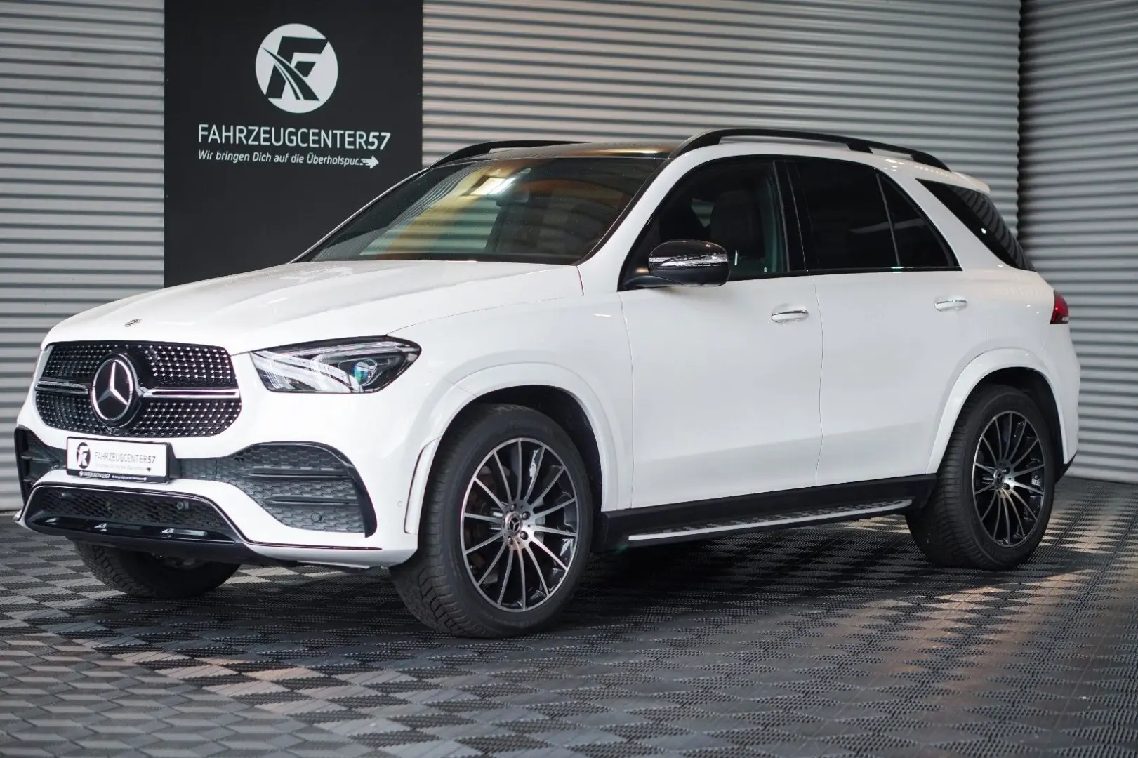 GLE 350 AMG Line/360°/CARPLAY/BURMESTER/ACC/PANO