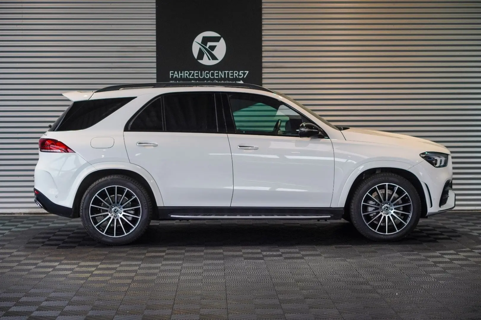 GLE 350 AMG Line/360°/CARPLAY/BURMESTER/ACC/PANO