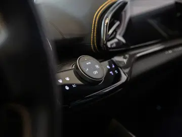 Purosangue ~Ferrari Munsterhuis~