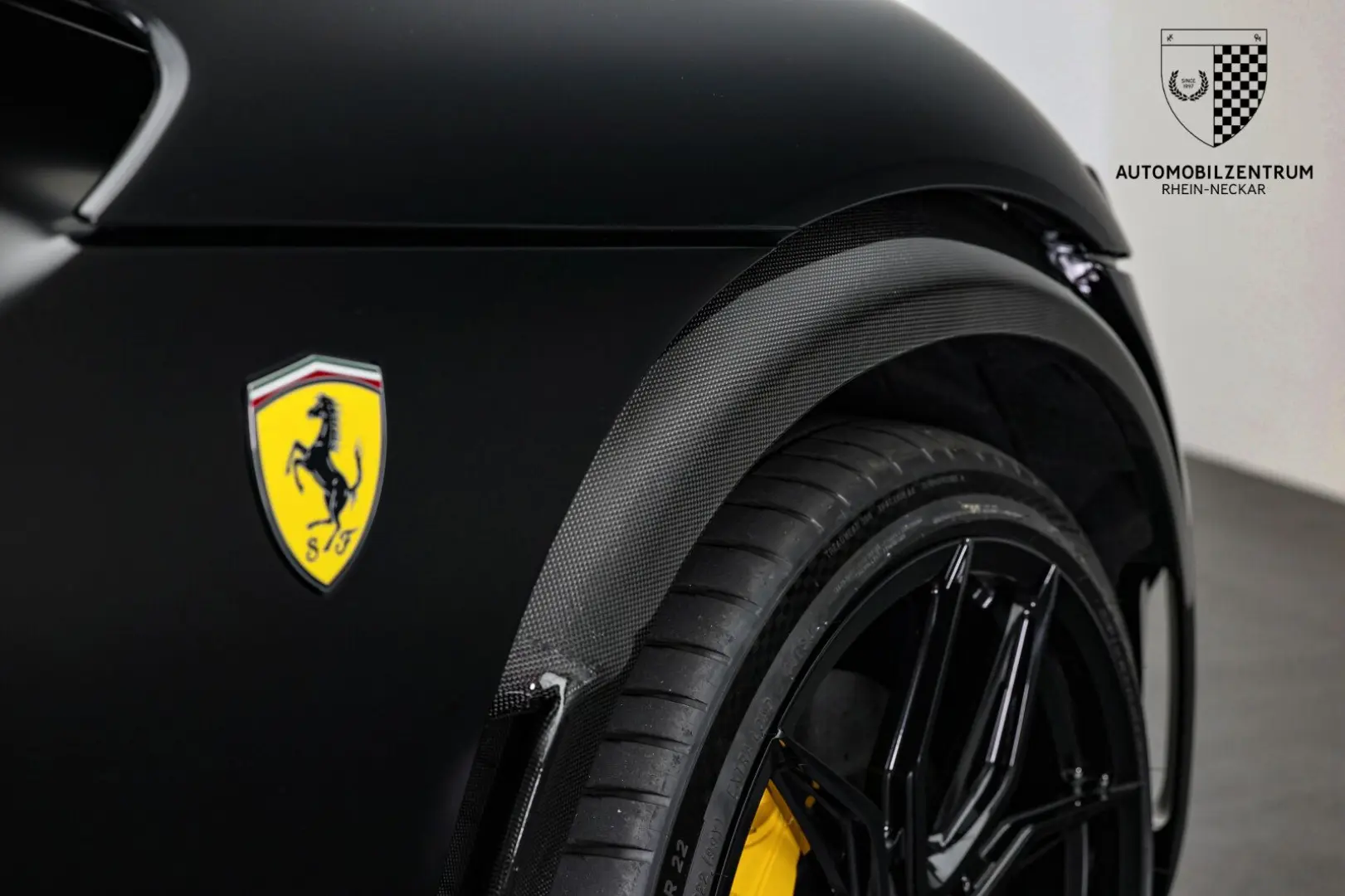 Purosangue FullCarbon/Panorama/Massage/NOVITEC