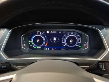 Tiguan Life 1.4 eHybrid DSG BusinessPremium LED