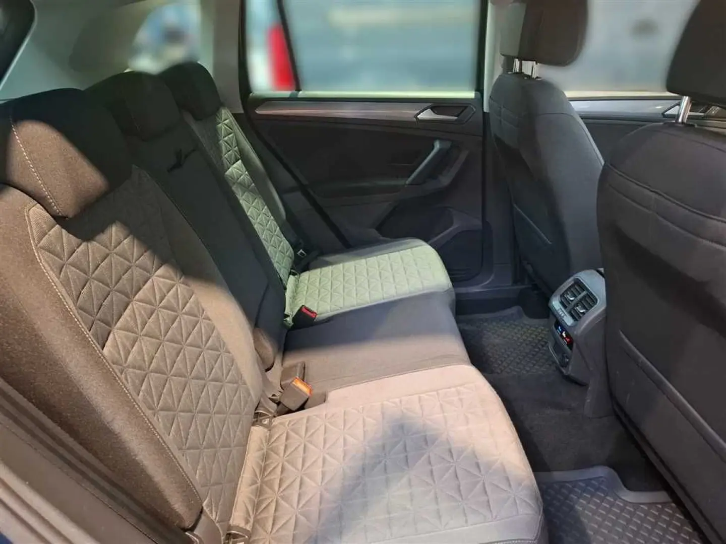 Tiguan Life 1.4 eHybrid DSG BusinessPremium LED