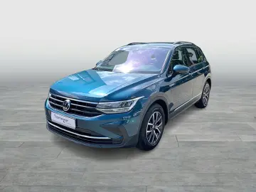 Tiguan 1.5 TSI DSG LIFE LED VIRTUAL NAVI AHK