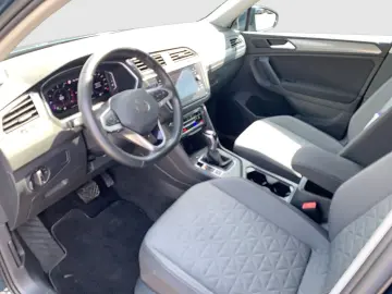 Tiguan 1.5 TSI DSG LIFE LED VIRTUAL NAVI AHK