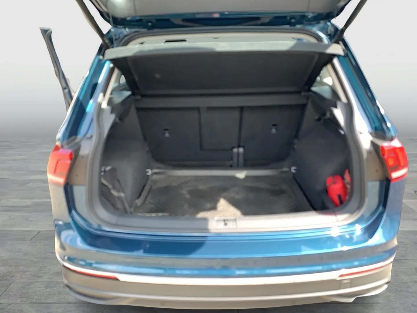 Tiguan 1.5 TSI DSG LIFE LED VIRTUAL NAVI AHK