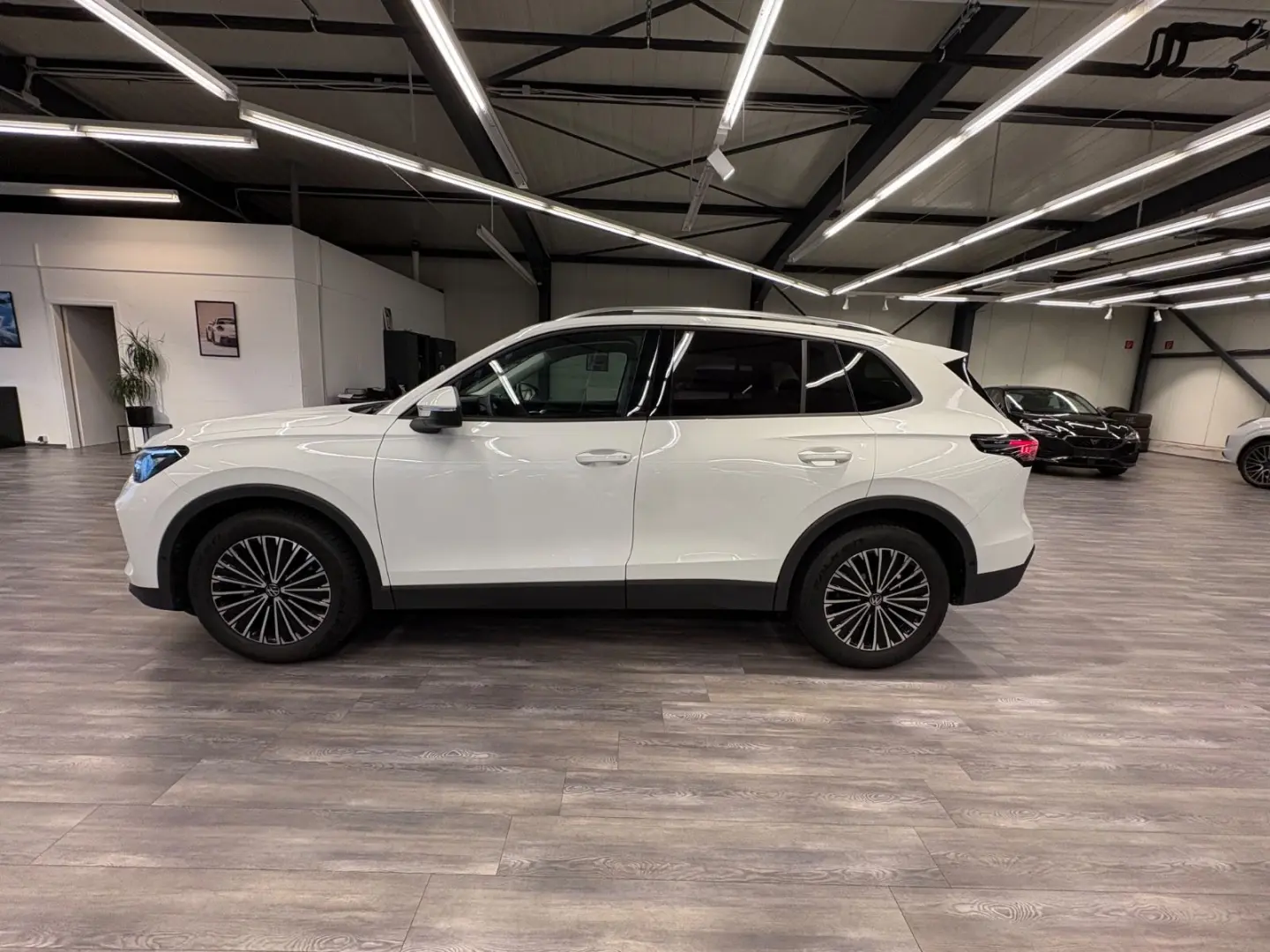 Tiguan 1.5 eTSI Life ACC AHK Kamera Virt LED