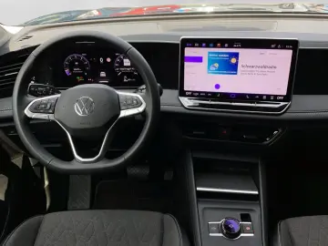 Tiguan 1.5 TSI DSG LIFE LM18 AHK NAVI KAMERA