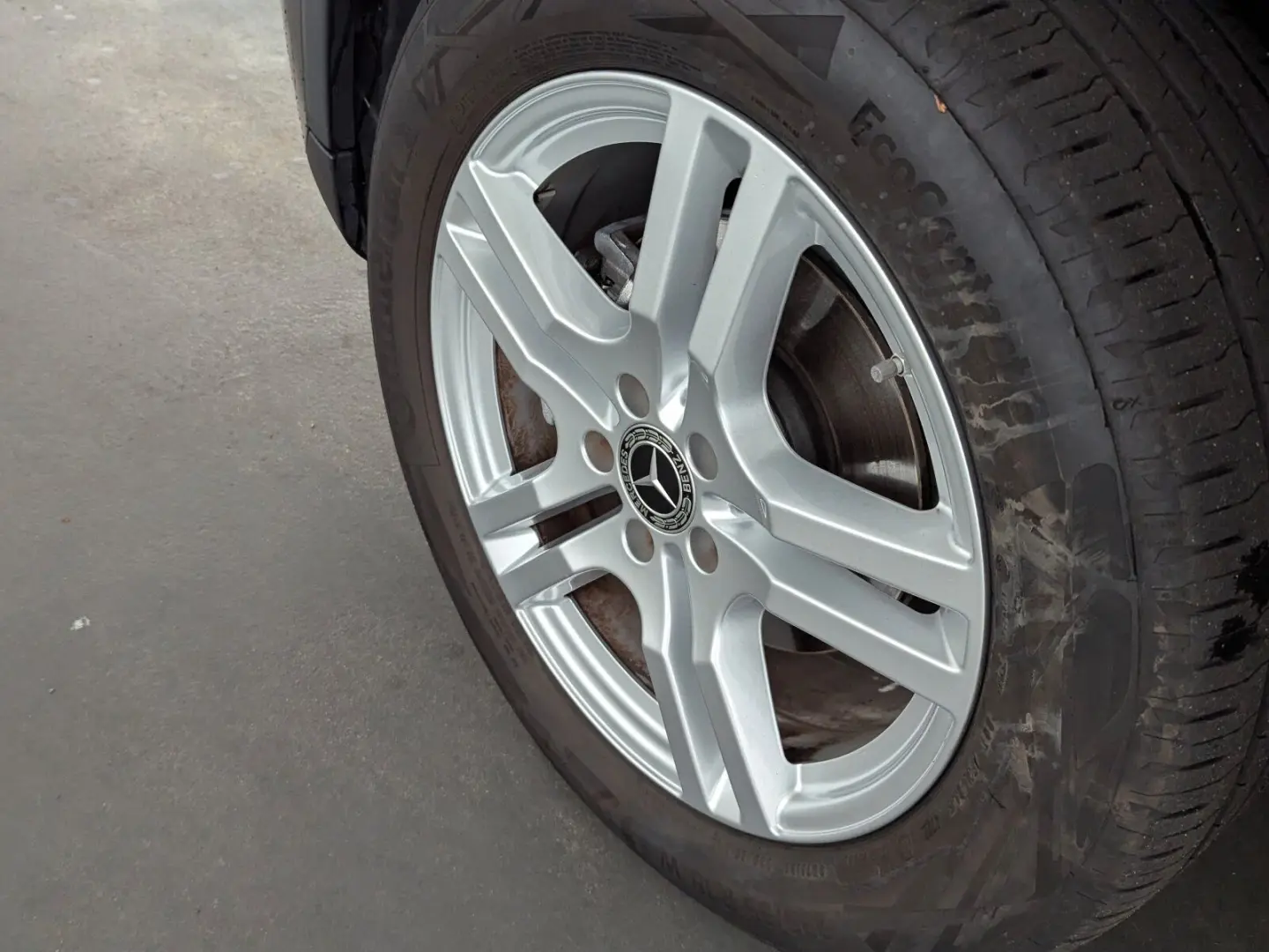 GLA 180 Progressive NAVI+PDC+SHZ+ACC+Distronic