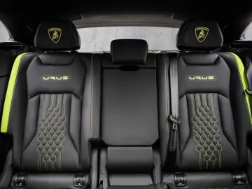 Urus Perfomante Nero Helene, Full Exterior Carbo