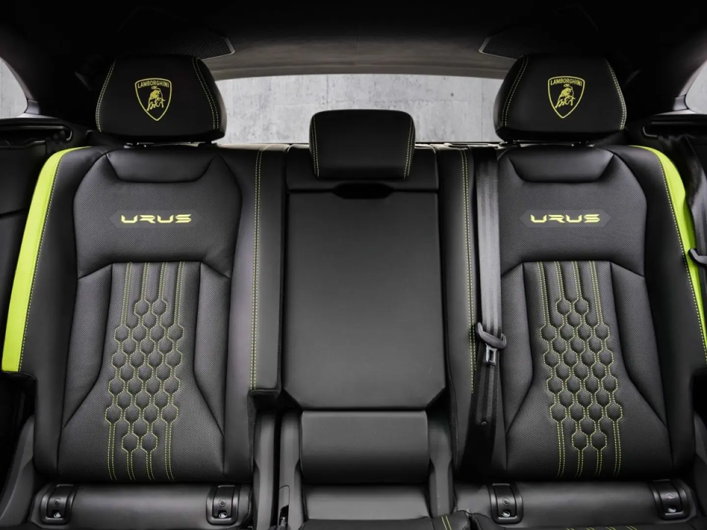Urus Perfomante Nero Helene, Full Exterior Carbo