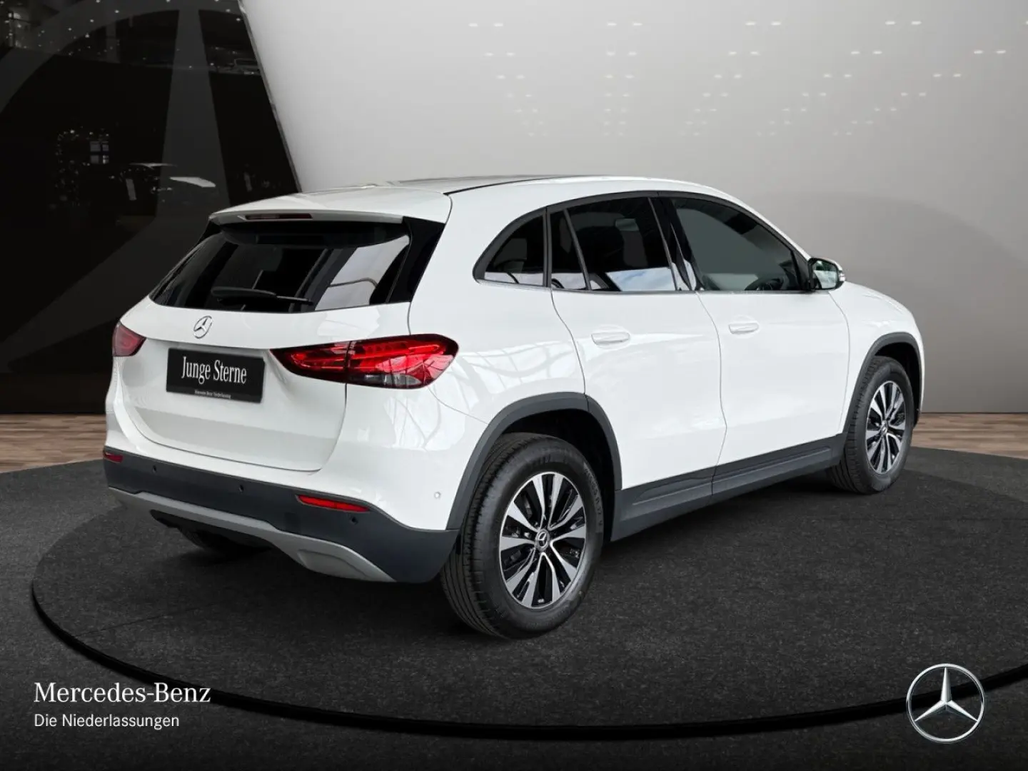 GLA 200 d Style/SpurAss/PDC/CarPlay/Ambiente