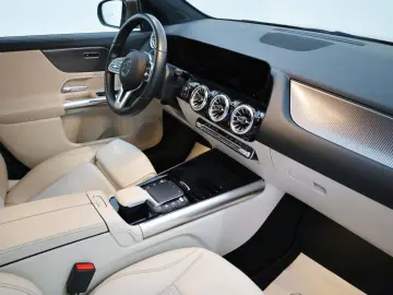 GLA 200 d Progressiv,T.Leder,Navi,LED,Kam.,Panor