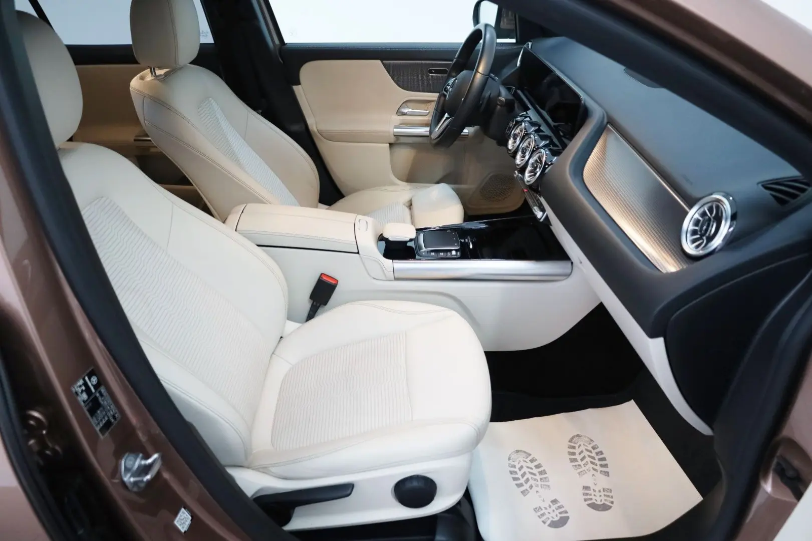 GLA 200 d Progressiv,T.Leder,Navi,LED,Kam.,Panor