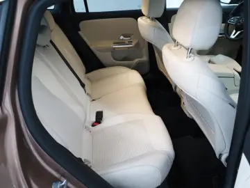 GLA 200 d Progressiv,T.Leder,Navi,LED,Kam.,Panor