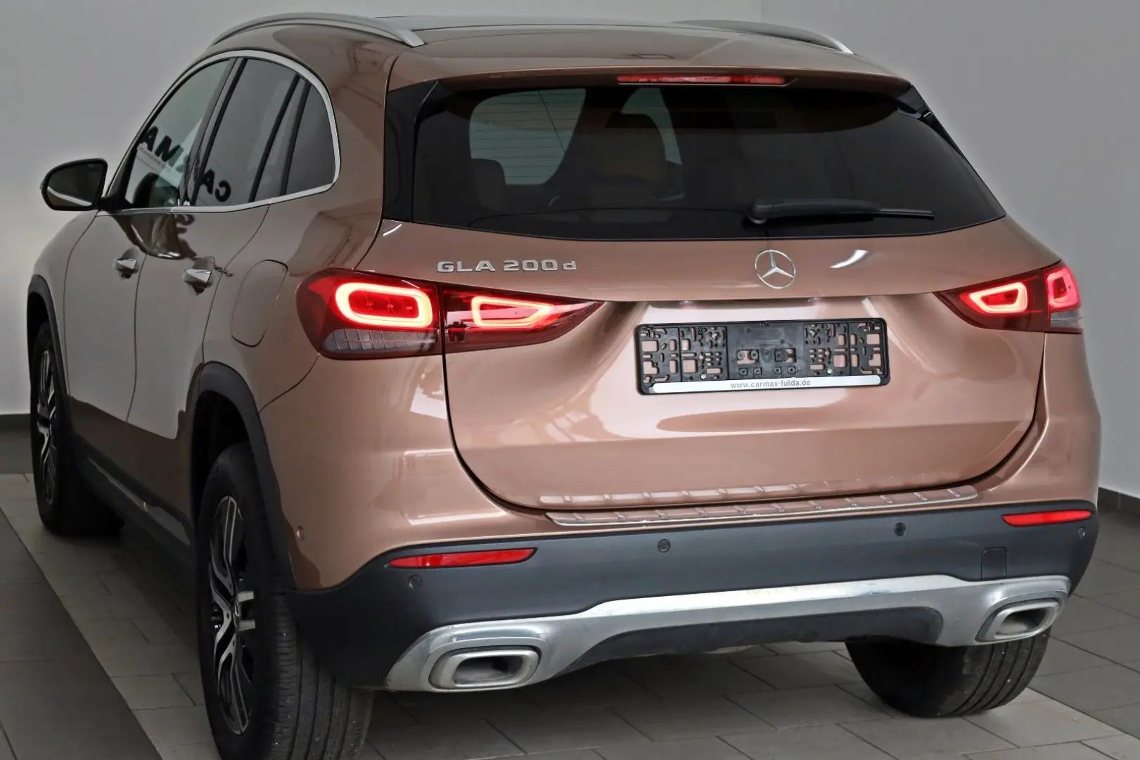GLA 200 d Progressiv,T.Leder,Navi,LED,Kam.,Panor