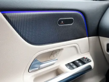 GLA 200 d Progressiv,T.Leder,Navi,LED,Kam.,Panor