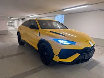 URUS S B&O HUD PANO Q-CITURA 2024 ON STOCK