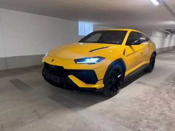 URUS S B&O HUD PANO Q-CITURA 2024 ON STOCK