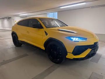 URUS S B&O HUD PANO Q-CITURA 2024 ON STOCK