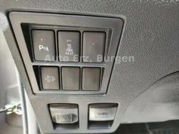 Toyota Hilux Cabină suplimentară 2.8 D-4D