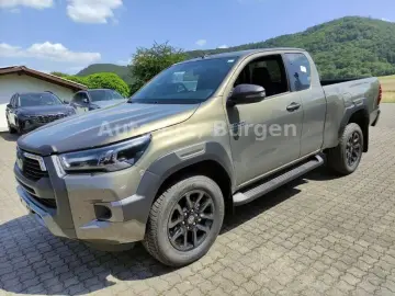 Toyota Hilux Cabină suplimentară 2.8 D-4D
