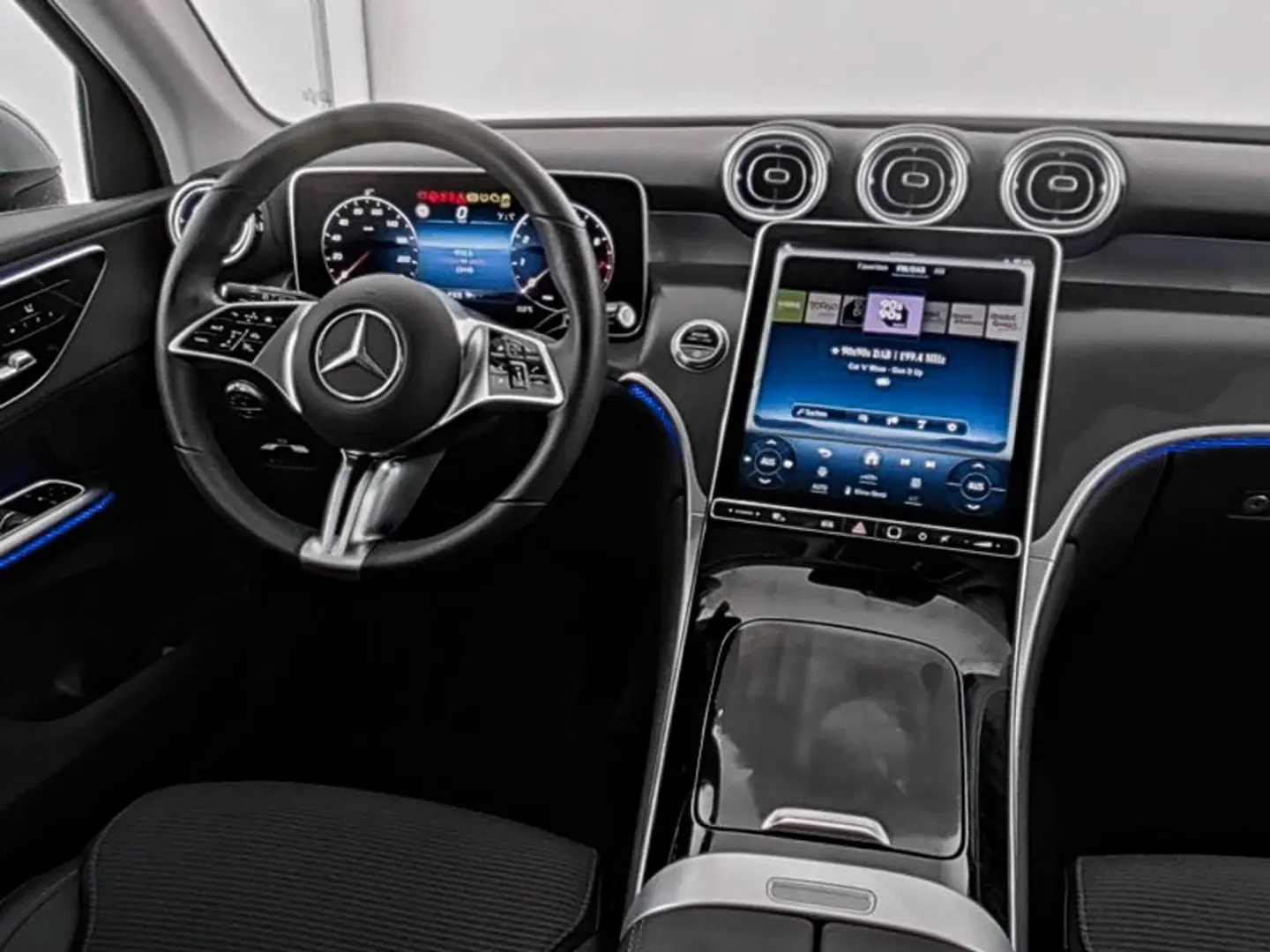GLC 200 4M Avantgarde MBUX+RüKAm+LED+Totwink+18