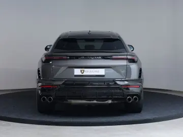 Urus 4.0 V8 S