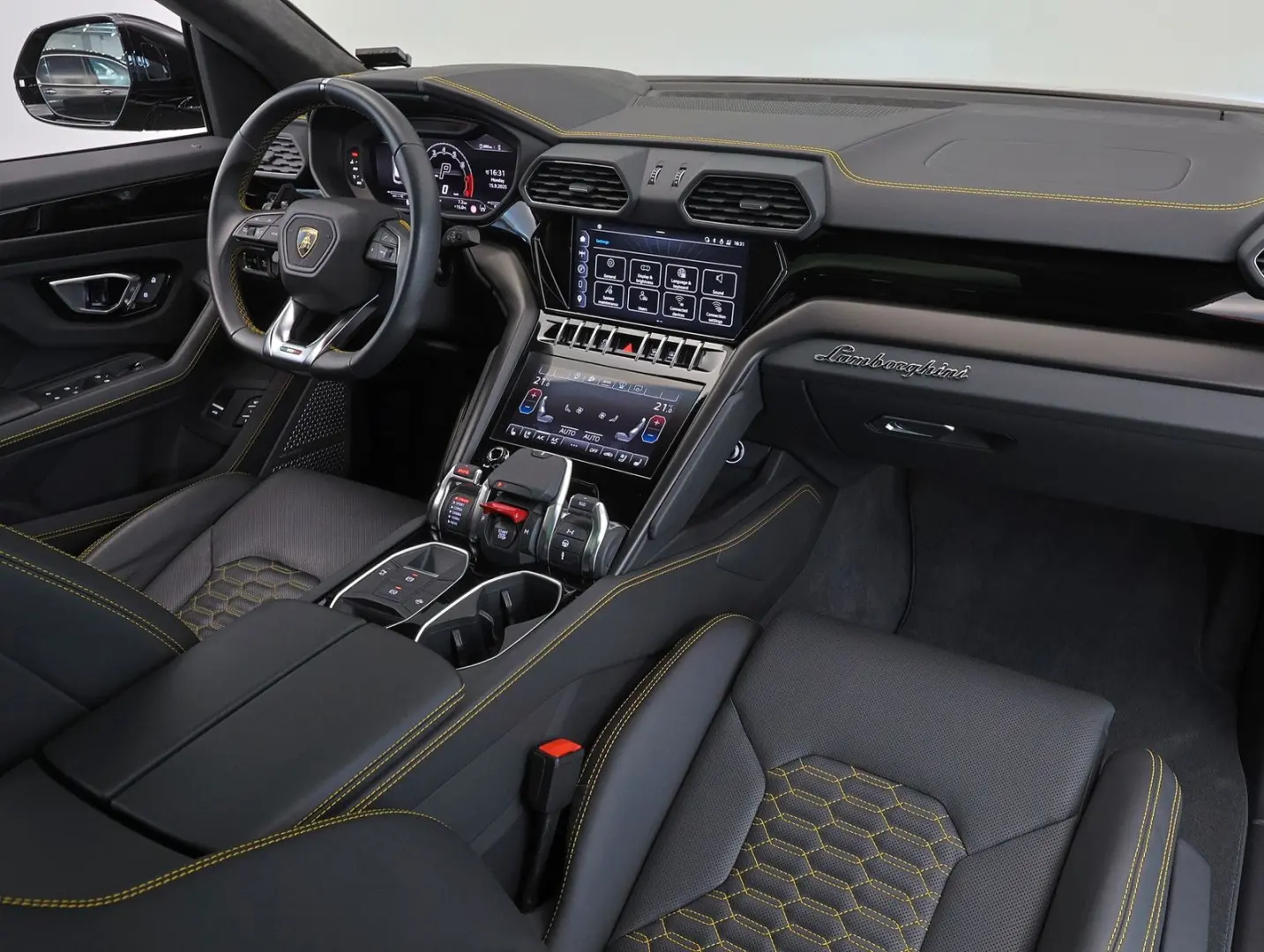 Urus 4.0 V8 S