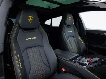 Urus Performante MY24 | Xpel matt | Carbon