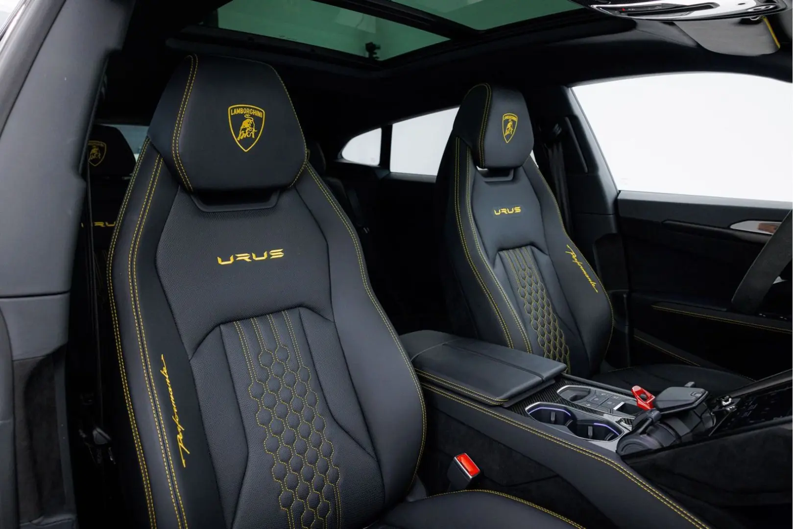 Urus Performante MY24 | Xpel matt | Carbon