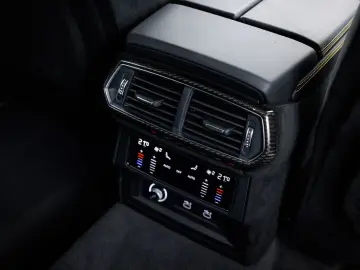 Urus Performante MY24 | Xpel matt | Carbon