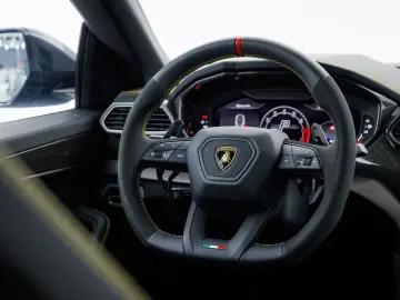 Urus Performante MY24 | Xpel matt | Carbon