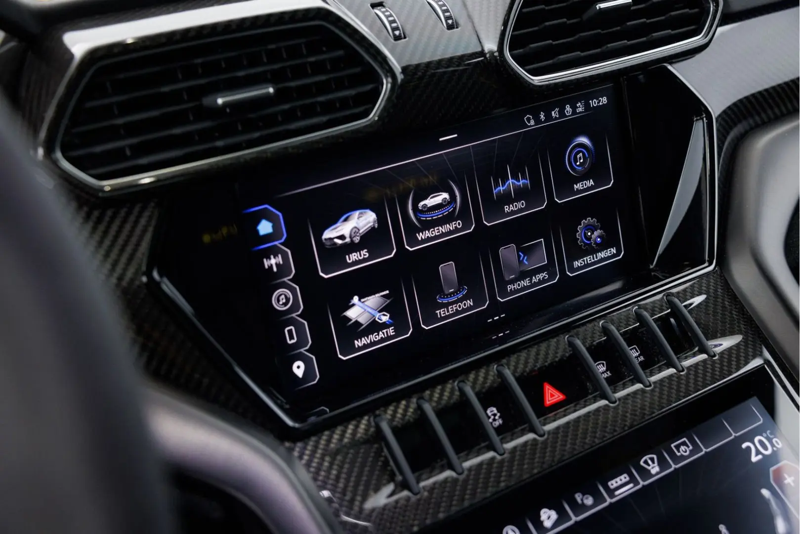 Urus Performante MY24 | Xpel matt | Carbon