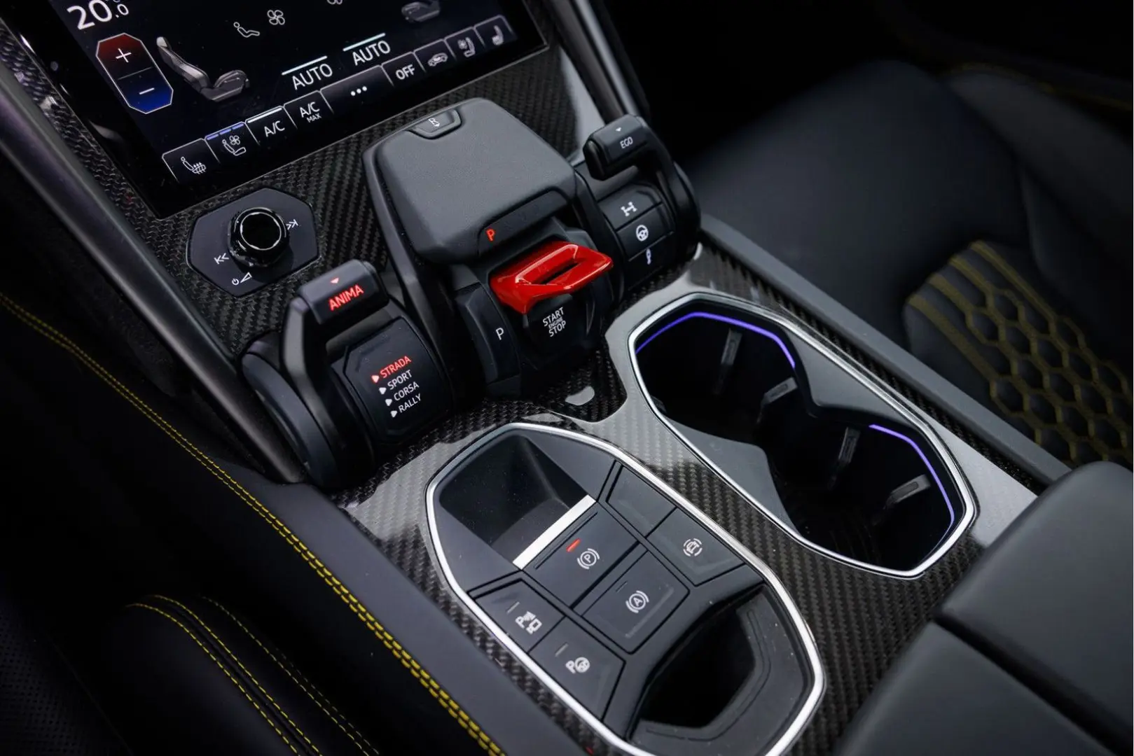 Urus Performante MY24 | Xpel matt | Carbon