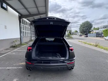 Urus 4.0 V8 Performante