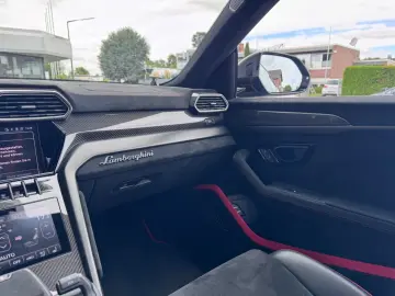 Urus 4.0 V8 Performante