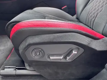Urus 4.0 V8 Performante